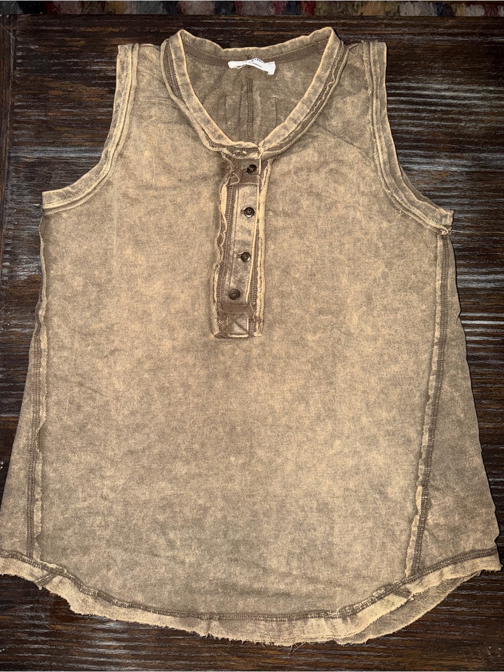 Zenana Outfitters Washed Curved Hem Tank Top NWOT - Picture 1 of 6